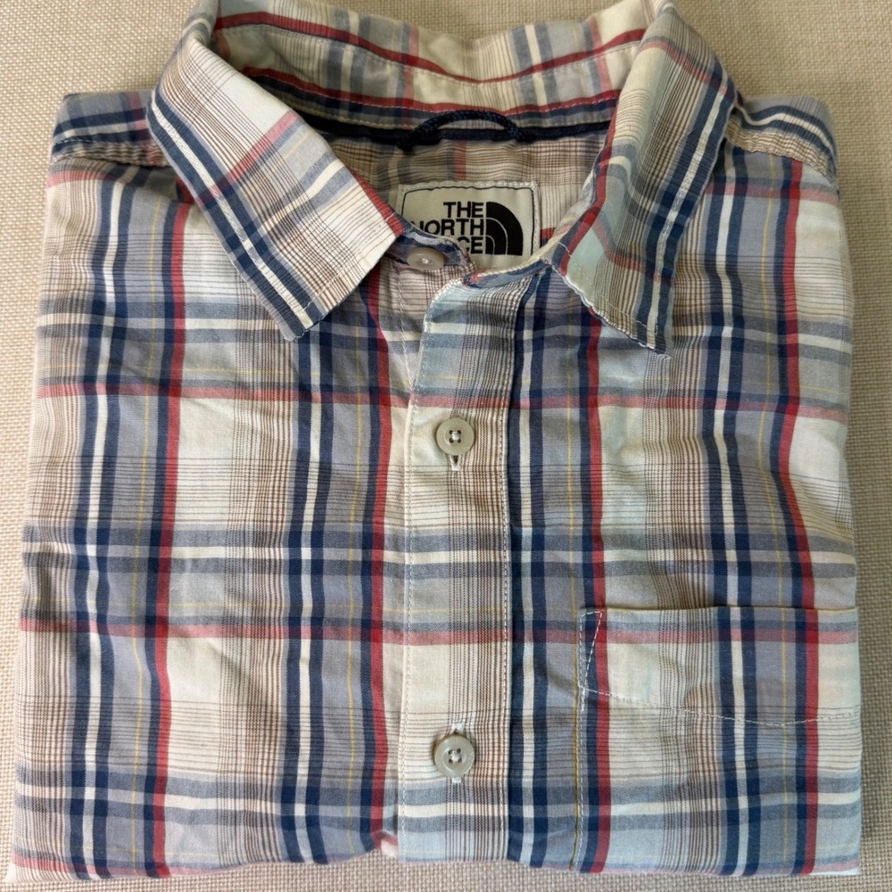 The North Face Mens Plaid Short Sleeve Button Up Shirt Blue Red Tan Size Medium